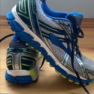 Brooks Adrenaline GTS-15 Mens Size 11